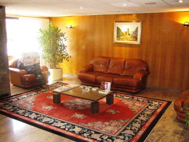 Apartamentos Turisticos Roc Del Castell Канільйо Екстер'єр фото