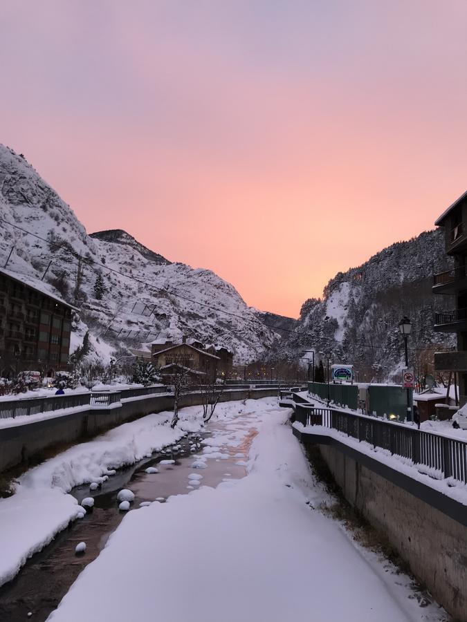 Apartamentos Turisticos Roc Del Castell Канільйо Екстер'єр фото