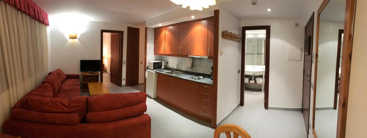 Apartamentos Turisticos Roc Del Castell Канільйо Екстер'єр фото