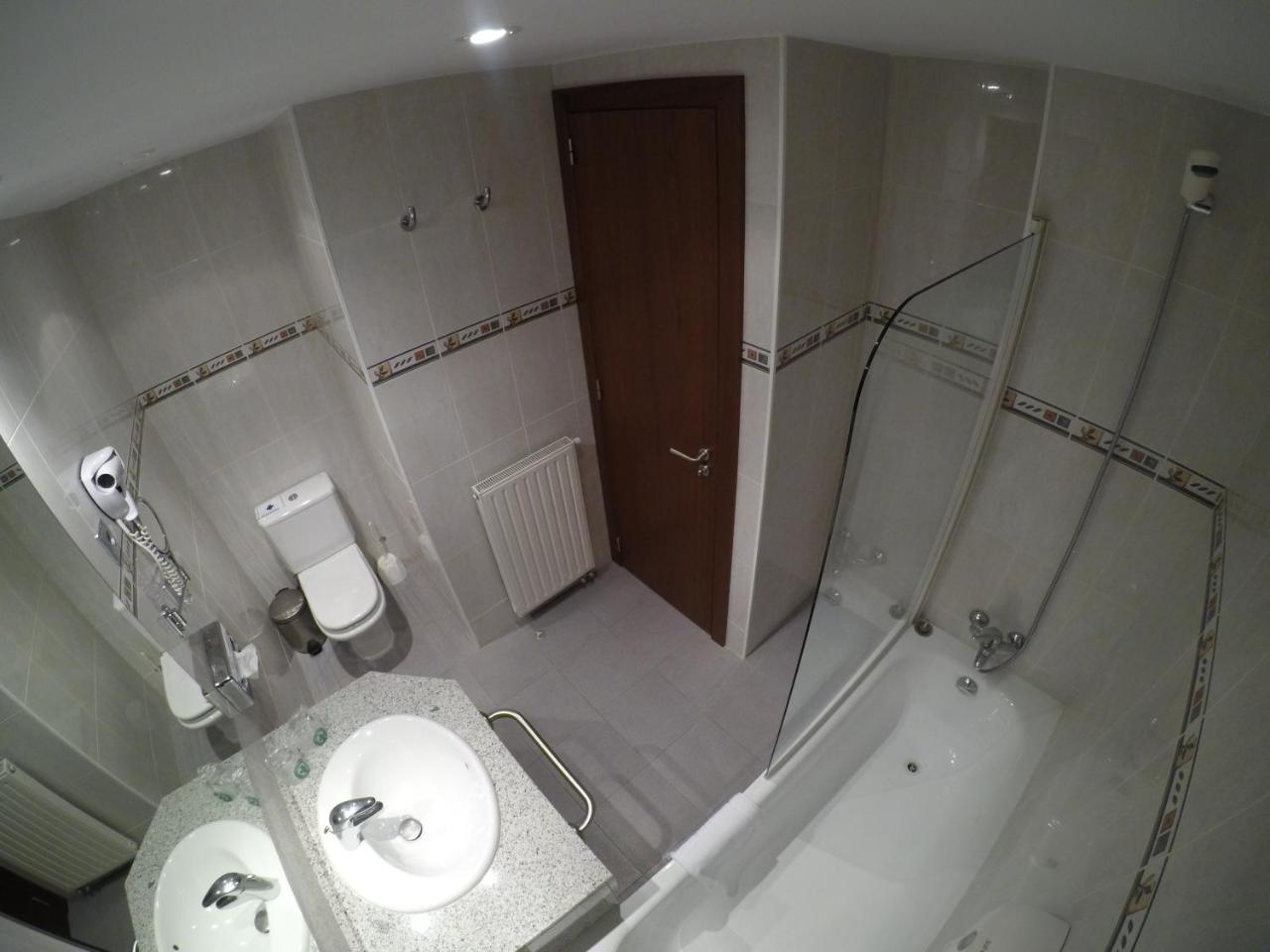 Apartamentos Turisticos Roc Del Castell Канільйо Екстер'єр фото